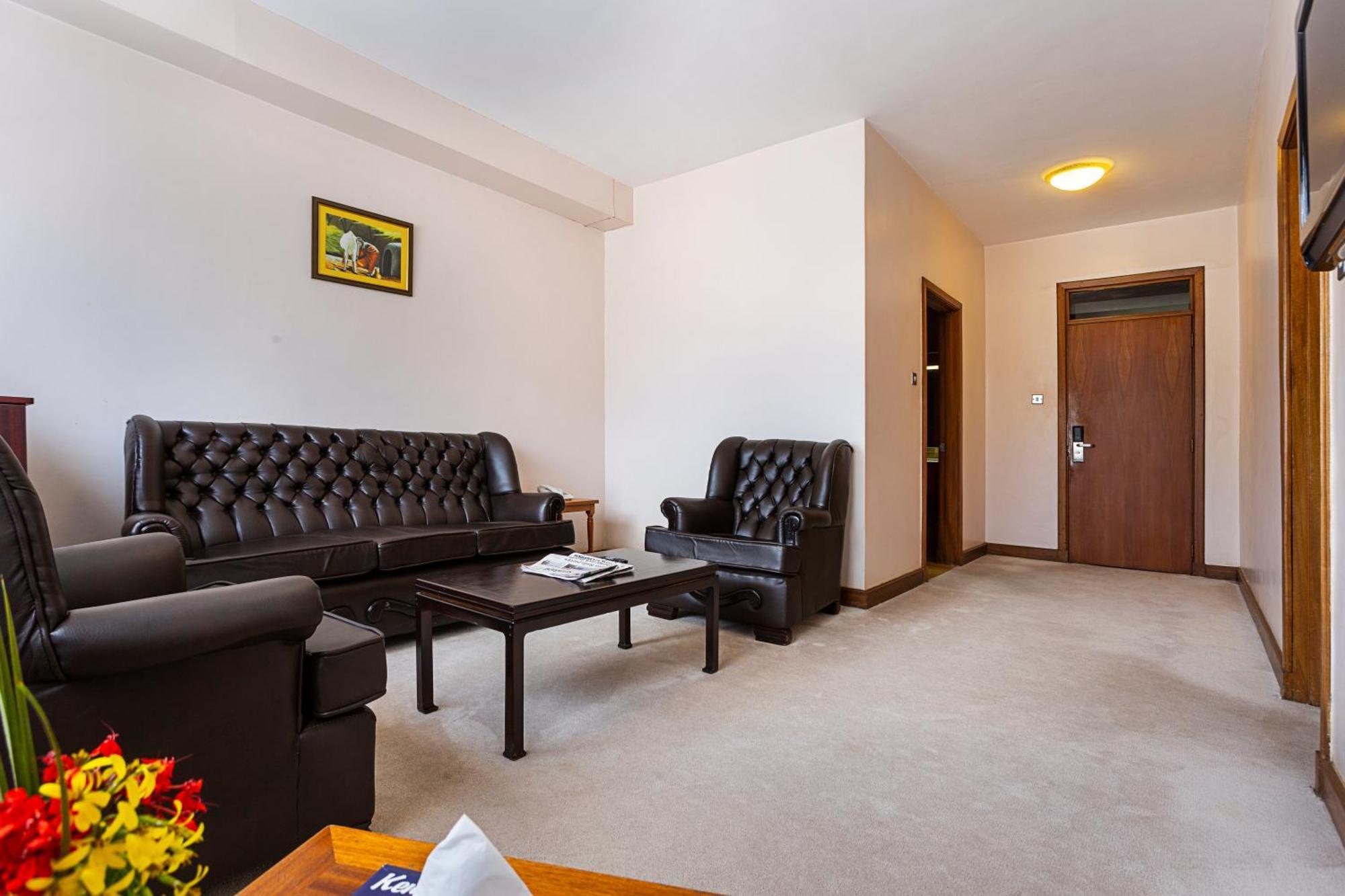 Sirikwa Hotel Eldoret Bagian luar foto