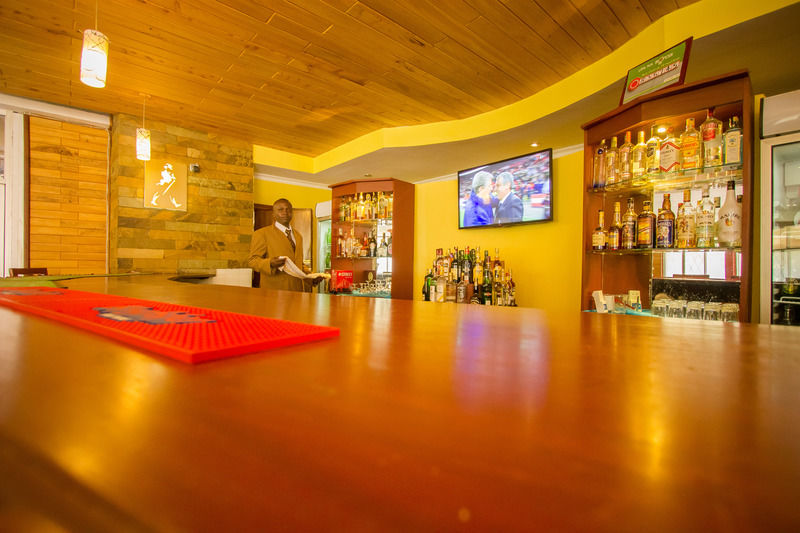 Sirikwa Hotel Eldoret Bagian luar foto