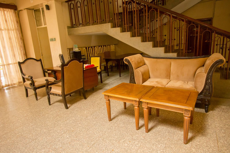 Sirikwa Hotel Eldoret Bagian luar foto