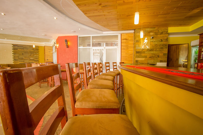 Sirikwa Hotel Eldoret Bagian luar foto